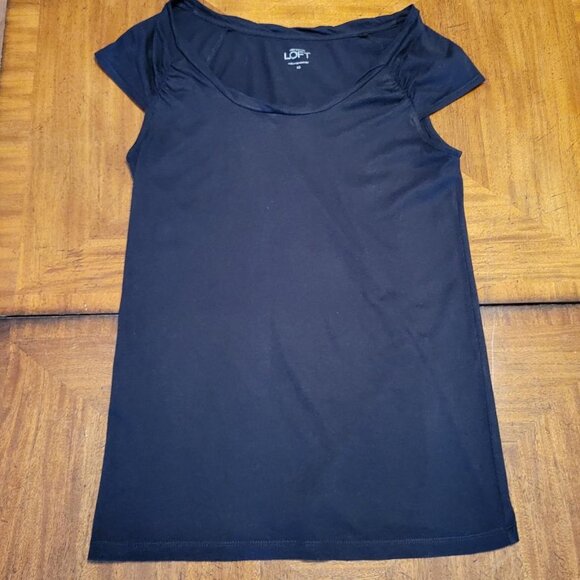 LOFT Black Capped Sleeve Tee - Picture 1 of 8